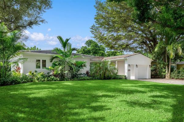 Riviera Waterways, 1232 Manati Ave, Coral Gables, Florida 33146, image 3