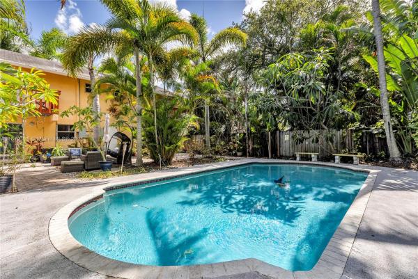 Croissant Park River, 305 SW 11th Ct #1-2, Fort Lauderdale, Florida 33315, image 1