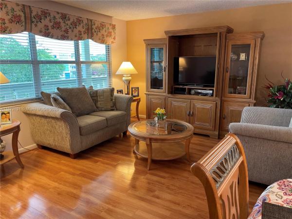 Berkshire, 3033 Berkshire B #3033, Deerfield Beach, Florida 33442, image 1