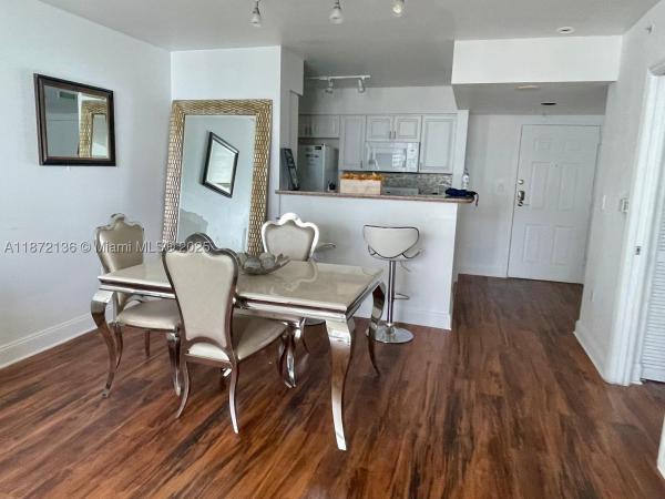 The Mark On Brickell, 1155 Brickell Bay Dr #1805, Miami, Florida 33131, image 1