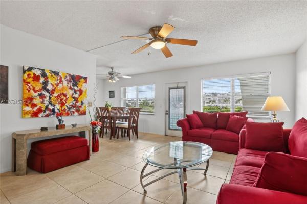 1074 Oakridge F #1074, Deerfield Beach, Florida 33442, image 1