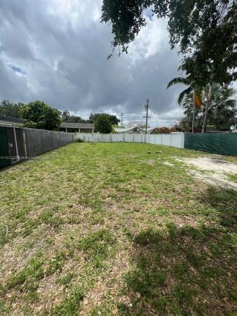 Hollywood Beach Heights, 6122 Garfield St, Hollywood, Florida 33024, image 1