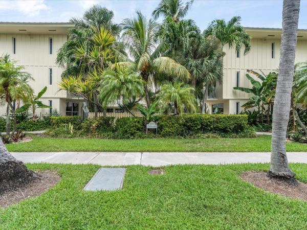 Cay Polynesia, 255 Sunrise Dr #307, Key Biscayne, Florida 33149, image 1
