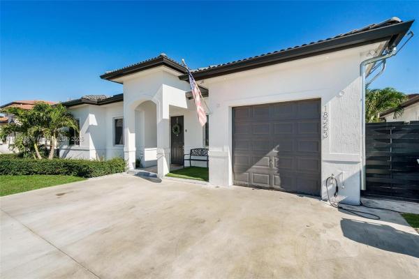18253 SW 152nd Pl, Miami, Florida 33187, image 1