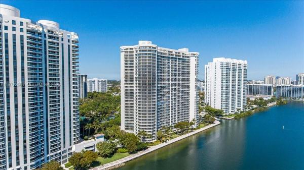 7000 Island Blvd 1402, Aventura, Florida 33160, image 1