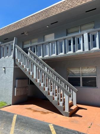 The Palms At Dania Beach, 4732 SW 33rd Ave #207, Dania Beach, Florida 33312, image 2