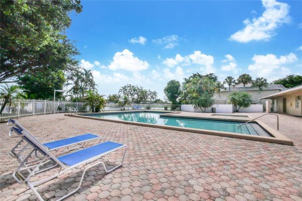 Reflections At Pembroke Pines, 1941 NW 96th Ter #8L, Pembroke Pines, Florida 33024, image 1