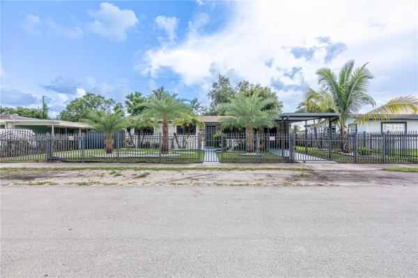 Scott Lake Manor, 1262 NW 172nd Ter, Miami Gardens, Florida 33169, image 1