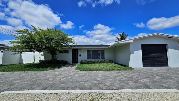 Boulevard Park Isles, 1731 SW 3rd Ave, Pompano Beach, Florida 33060, image 1