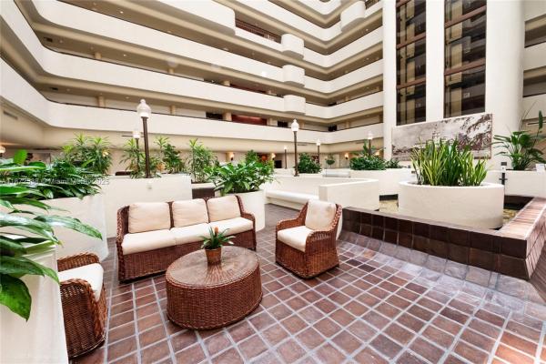 Biltmore 2, 600 Biltmore Way #1218, Coral Gables, Florida 33134, image 2