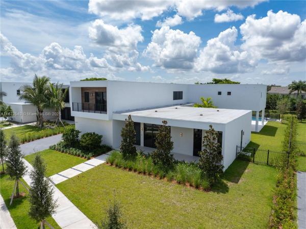 Botaniko, 16740 N Botaniko Dr N, Weston, Florida 33326, image 1