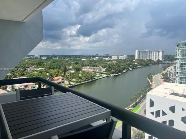 Portugal Towers, 3200 Collins Ave 11-3, Miami Beach, Florida 33140, image 3