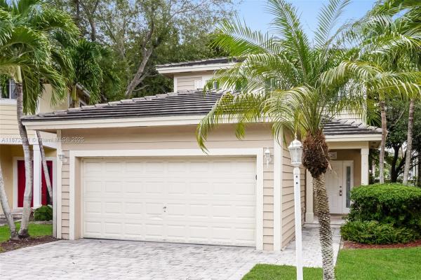 3326 NE 3rd Dr, Unincorporated Dade County, Florida 33033, image 1