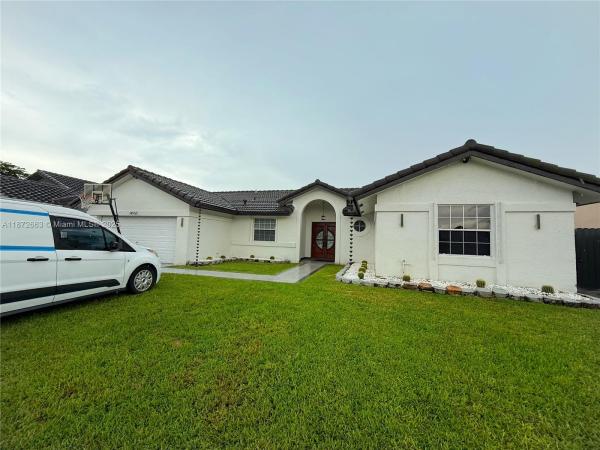 14550 SW 166th Ter, Unincorporated Dade County, Florida 33177, image 1
