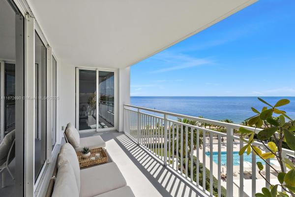 Sands Of Key Biscayne, 613 Ocean Dr #8D, Key Biscayne, Florida 33149, image 1