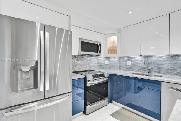 Arlen House West, 500 Bayview Dr 1921, Sunny Isles Beach, Florida 33160, image 1