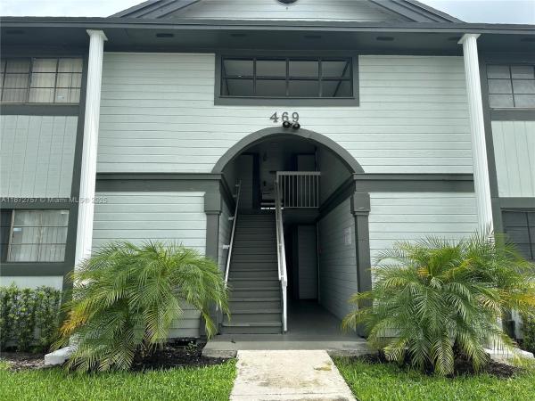 469 NE 207 Ln 101, Unincorporated Dade County, Florida 33179, image 1