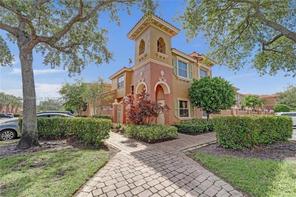 Hampton Isles, 603 SW 107th Ave #1701, Pembroke Pines, Florida 33025, image 1