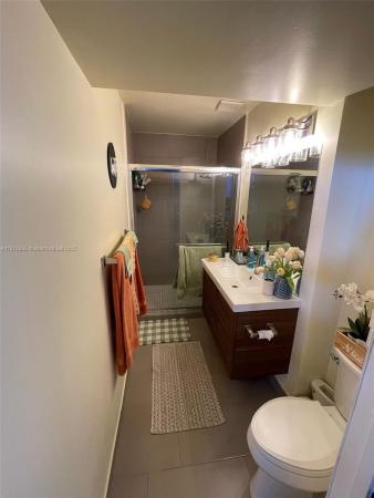 Briar Bay Townhouse Estates, 13168 SW 93rd Pl, Kendall, Florida 33176, image 3