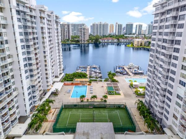 Del Prado, 18071 Biscayne Blvd #PH-04-3, Aventura, Florida 33160, image 3
