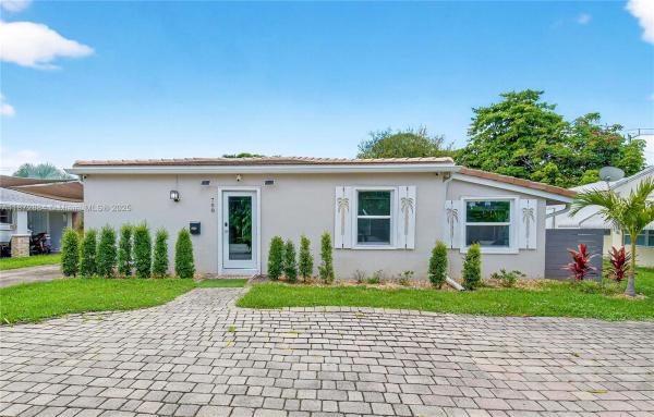 Pinehurst, 708 SW 19th St, Fort Lauderdale, Florida 33315, image 1