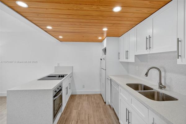 Miller Sixty-Seven Townhouses, 6667 Miller Dr #13, South Miami, Florida 33155, image 1