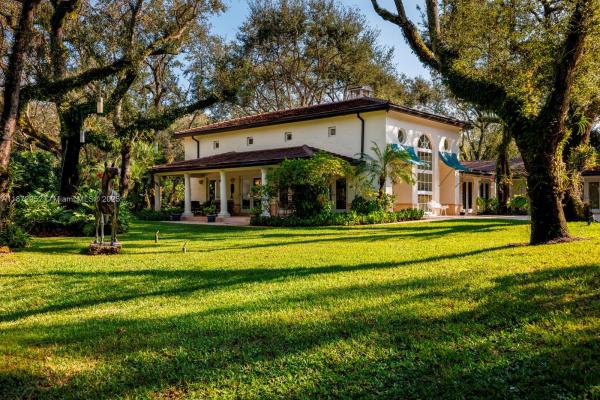 Snapper Creek Lakes, 10100 Lakeside Dr, Coral Gables, Florida 33156, image 1