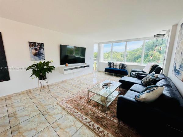 Harding Hall, 8233 Harding Ave #309, Miami Beach, Florida 33141, image 1