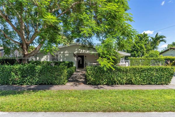 9981 SW 15th Ter, Unincorporated Dade County, Florida 33174, image 1