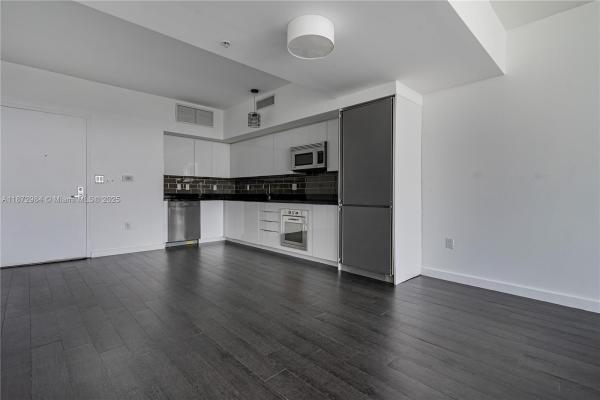 Mint At Riverfront, 92 SW 3rd St #4509, Miami, Florida 33130, image 3