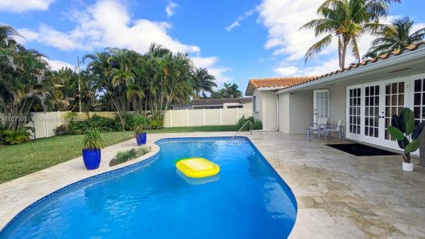 Hollywood Hills, 4027 Pierce St, Hollywood, Florida 33021, image 1