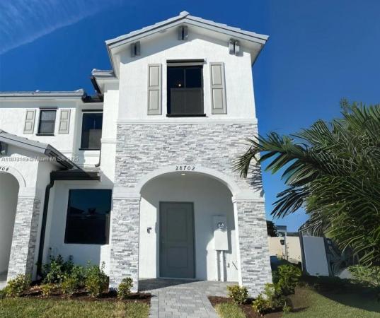 28702 SW 133rd Ct, Homestead, Florida 33033, image 2