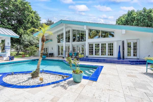 Coco Plum Estates At Jacaranda, 783 W Coco Plum Cir, Plantation, Florida 33324, image 1