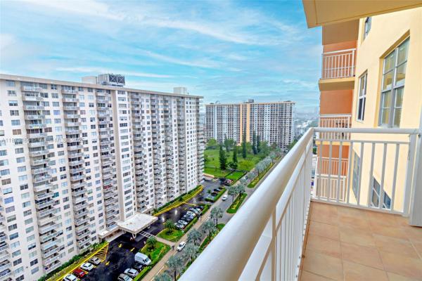 Winston Towers 200, 251 174th St 2012, Sunny Isles Beach, Florida 33160, image 1