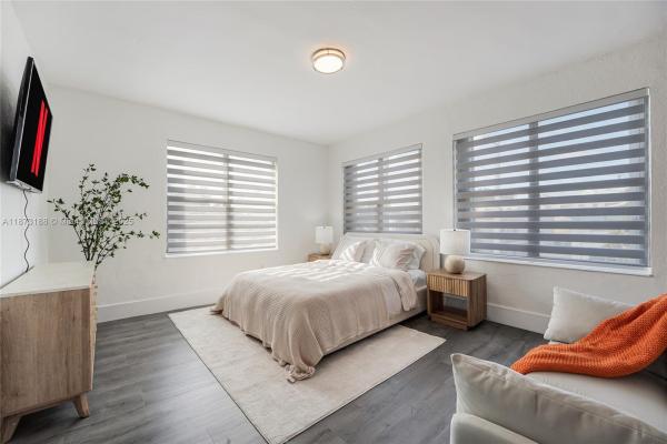 301 SW 10th Ave #8, Miami, Florida 33130, image 1