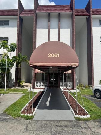 Castle Gardens, 2061 NW 47th Ter #407, Lauderhill, Florida 33313, image 1