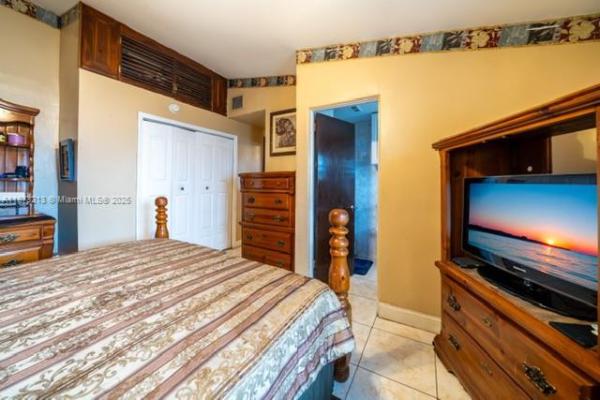 365 NW 198th St, Miami, Florida 33169, image 1
