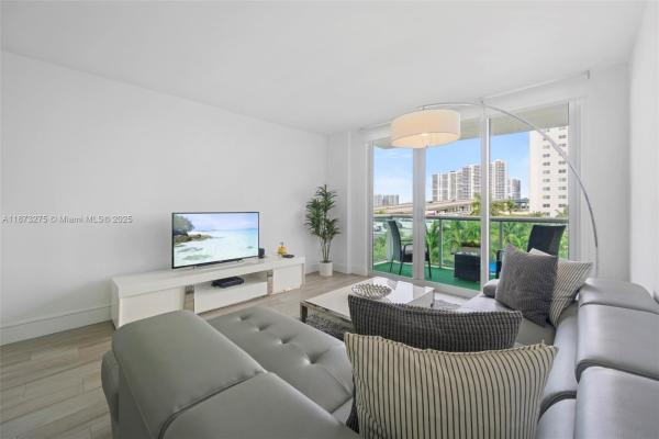 Ocean Reserve, 19370 Collins Ave #402, Sunny Isles Beach, Florida 33160, image 1