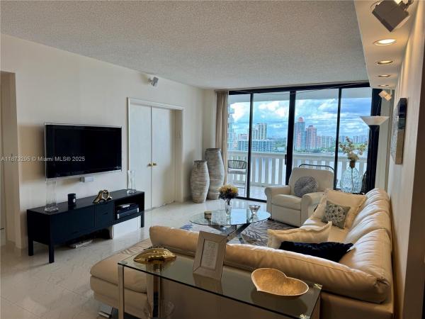 3000 Island Boulevard, 3000 Island Blvd #2004, Aventura, Florida 33160, image 1
