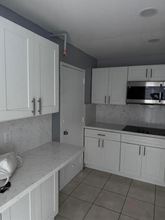 Coastal Towers, 400 Kings Point Dr #525, Sunny Isles Beach, Florida 33160, image 1