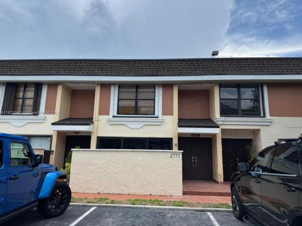 Leeward Point, 2777 NE 165th Ter #23, North Miami Beach, Florida 33160, image 1