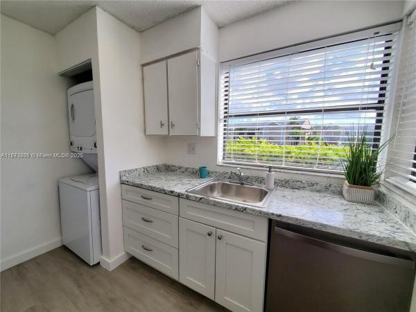 1017 Washington Cir 1017f, Homestead, Florida 33034, image 1