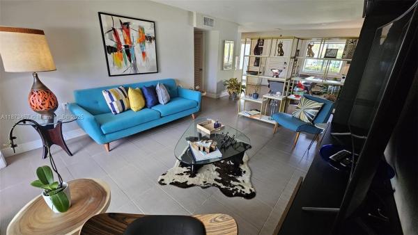 1631 NE 114 St 109, Unincorporated Dade County, Florida 33181, image 1