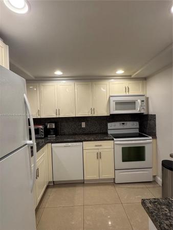 Avant Garde, 2049 S Ocean Dr #203, Hallandale Beach, Florida 33009, image 1