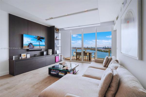 Paramount Bay, 2020 N Bayshore Dr 3106, Miami, Florida 33137, image 1
