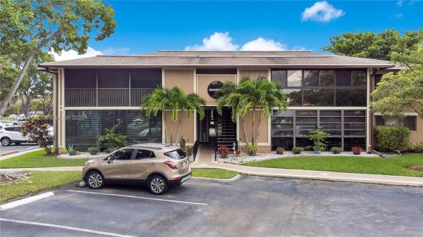 7745 Ashmont Cir #207, Tamarac, Florida 33321, image 1