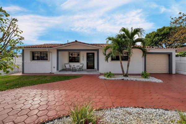 University Park No HOA, 10350 SW 30th St, University Park, Florida 33165, image 2