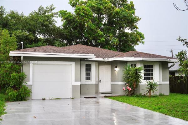 Town Of Modelo, 116 NW 6th Ave, Dania Beach, Florida 33004, image 1