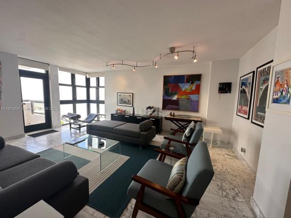 Club Atlantis, 2555 Collins Ave #1800, Miami Beach, Florida 33140, image 3