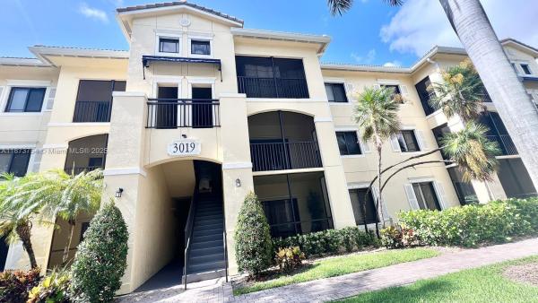 Calabria At San Matera, 3019 Alcazar Pl #202, Palm Beach Gardens, Florida 33410, image 1